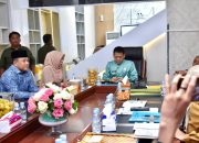 Pj Bupati Hambali Pimpin Rapat Pengesahan RKA BPR Sarimadu