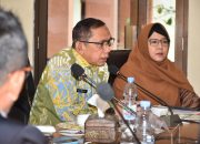 Wakili Pj Bupati, Asisten III Azwan Jadi Narasumber Seminar Nasional Dies Natalis UP ke 7