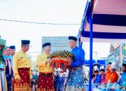 Pj Bupati Hambali Hadiri Pawai Ta’aruf MTQ ke 42 Tingkat Provinsi Riau