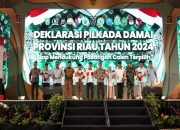 Wakili Pj Bupati, Staf Ahli Riadel Hadiri Deklarasi Pilkada Riau 2024