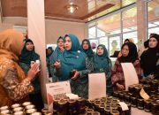 Pj Ketua PKK Riau Zuliana Kunjungi Rumah Madu Wilbi Kuok
