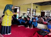 Kabid Perlindungan Anak Satiti Lakukan Sosialisasi di SMKN 3 Tapung