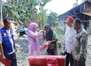 Sambangi Warga Korban Kebakaran di Danau Bingkuang, Wabup Misharti Sampaikan Rasa Empati Mendalam