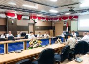 Bupati Ahmad Yuzar Pimpin Rapat Evaluasi Realisasi Fisik dan Keuangan Kegiatan Pembangunan 2024asi Fisik dan k