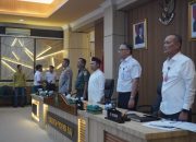 Konferensi Pers Prediksi Musim Kemarau bersama Pemprov Riau, Bupati Kampar Siap Hadapi Kemarau Tahun 2025