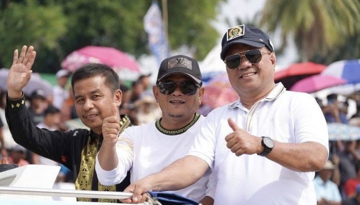Bupati Kampar Hadiri Pacu Jalur 2025 di Kuantan Singingi
