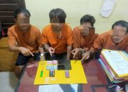 Polsek Siak Hulu Ciduk Empat Pria Sedang Asyik Pesta Sabu