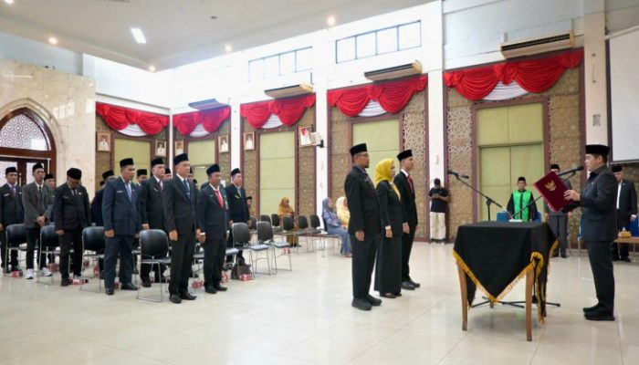 Wakili Bupati Kampar, Pj Sekda Kampar Lantik 26 Pejabat Administrator dan Pengawas di Lingkungan Pemerintah Kabupaten Kampar