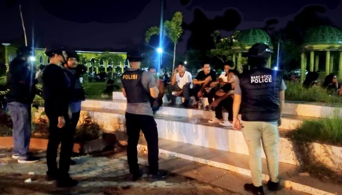 Kasat Samapta Beri Himbauan Humanis Untuk Jaga Keamanan Bangkinang