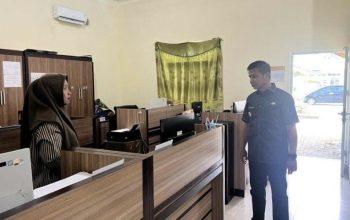 Program WFH, Bupati Ahmad Yuzar Tinjau Beberapa OPD Upaya Dukung Efisiensi