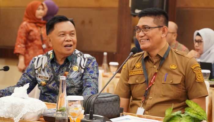 RUPSLB BRK Syariah Jadi Momentum Perkuat Sinergi Pemkab Kampar dan Perbankan