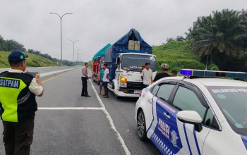 Sopir Truk Dikeroyok di Tol Permai, PJR Polda Riau Kejar Terduga Pelaku hingga KM 20