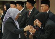 Lantik 17 Pejabat, Wabup Kampar Misharti Tekankan Integritas dan Tanggung Jawab