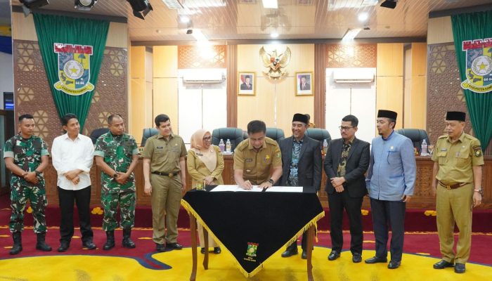 Bupati dan DPRD Kampar Tandatangani Kesepakatan Perubahan KUA-PPAS APBD 2026